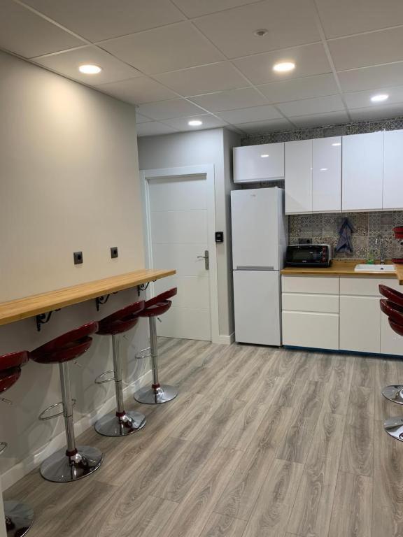 Pension Guggenheim Riverview Hbi01297 빌바오 외부 사진